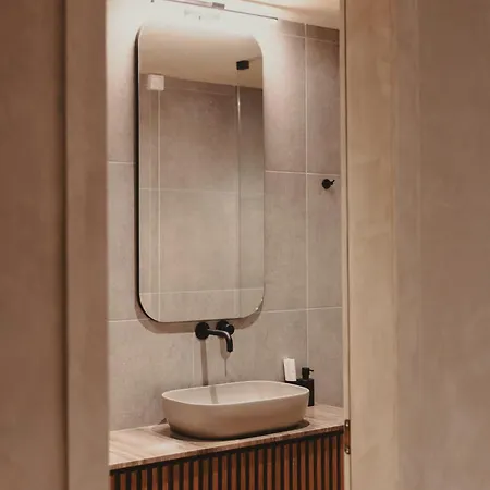 Dedalos Touch Boutique Szkaléta